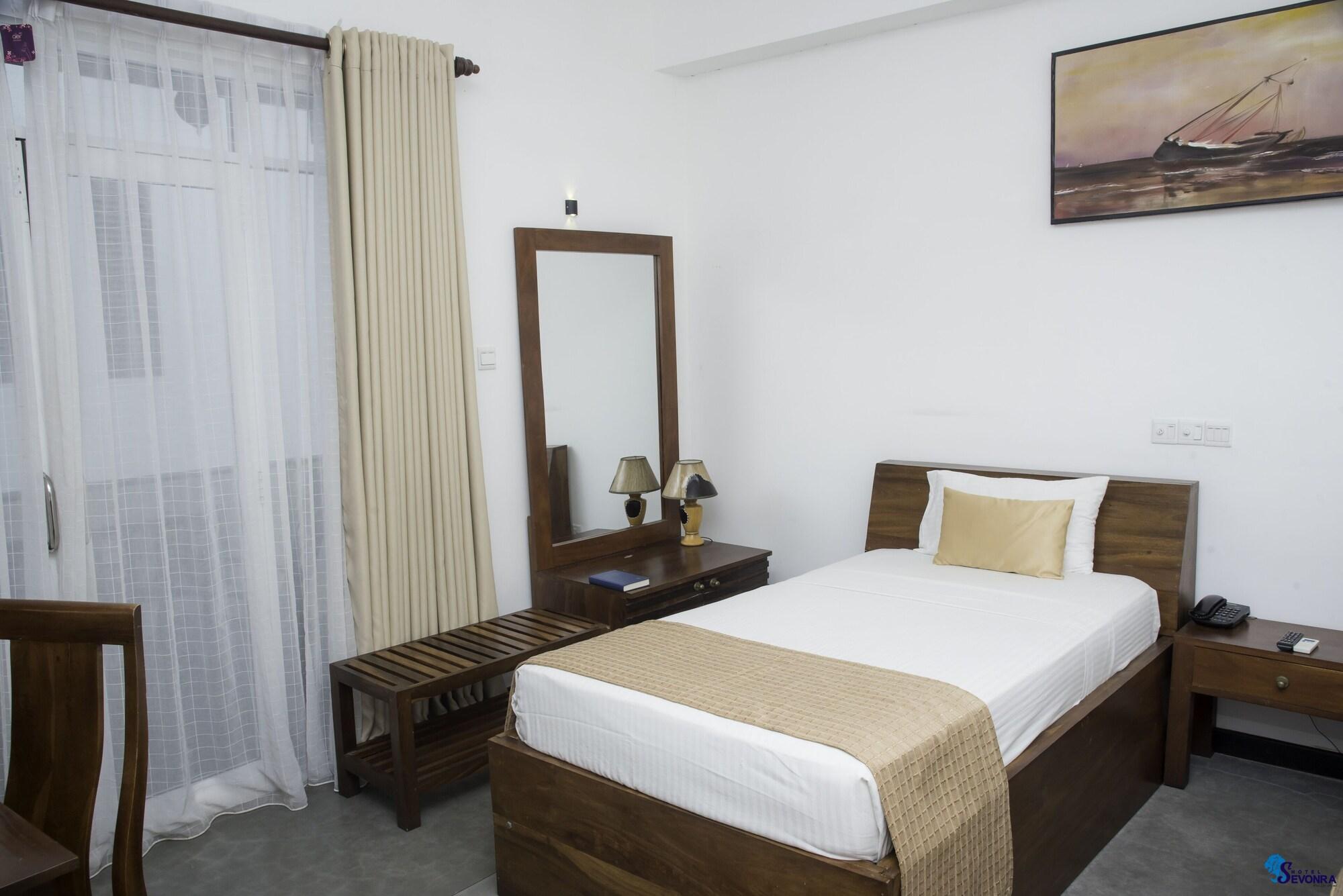 Hotel Sevonra Unawatuna Esterno foto