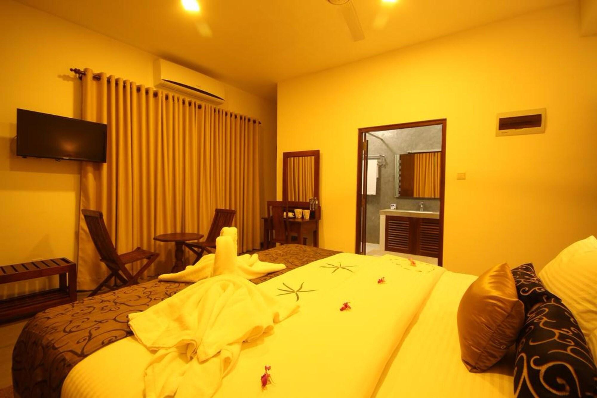 Hotel Sevonra Unawatuna Esterno foto