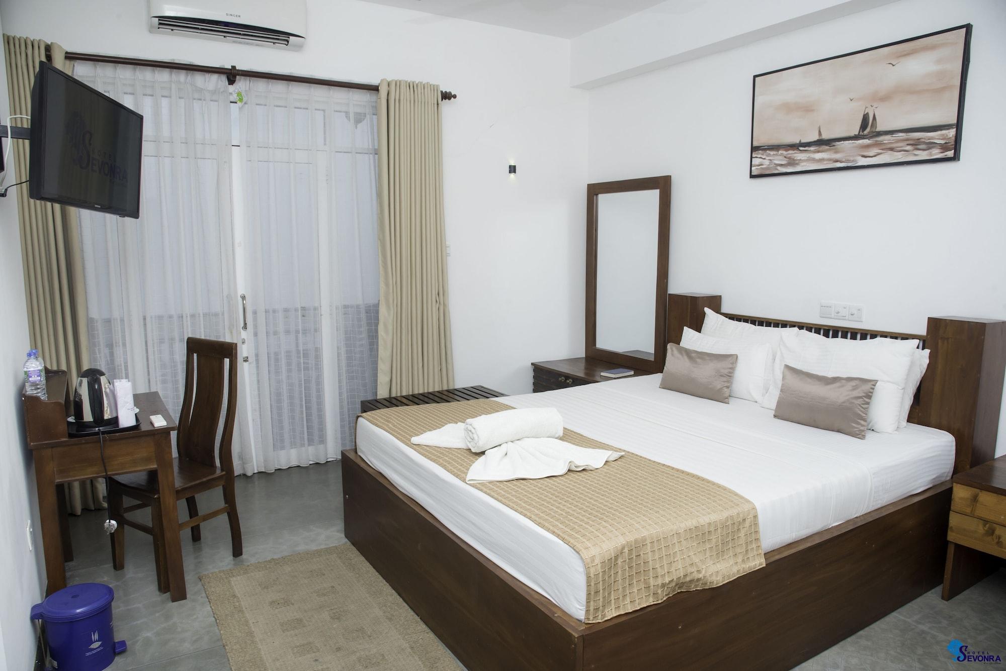 Hotel Sevonra Unawatuna Esterno foto